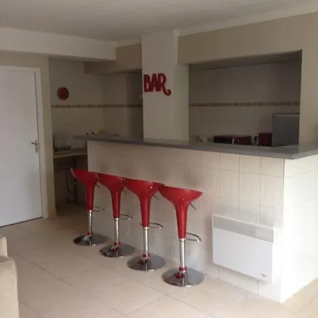 Balcons De Beaumont Apartment